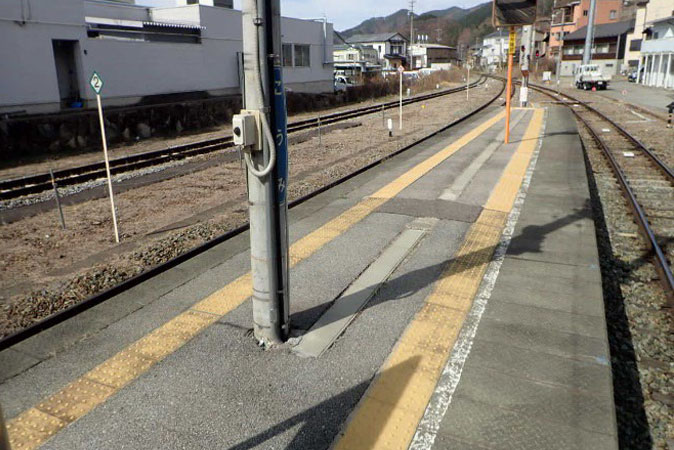 小海線 小海駅ホーム改良 工事前